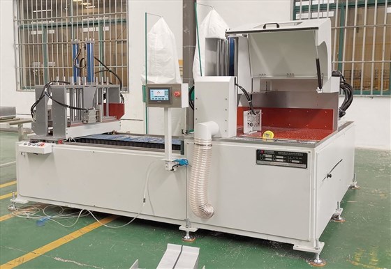 切割機設(shè)備 切割機設(shè)備